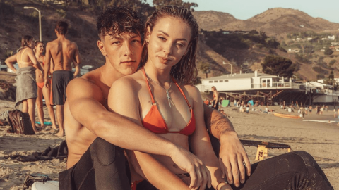 Tayler Holder poses a picture with girlfriend Charly Jordan.