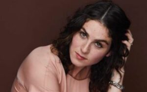 Emily McEnroe - Age, Wiki, Net Worth, College, Actress