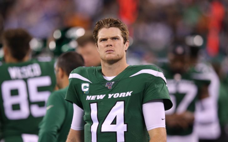 Sam Darnold, 23, is an American football quarterback for the Carolina Panthers of the National Football League and he is a millionaire.