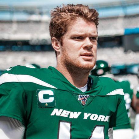 Those who wanted to learn about Sam Darnold's financial status, let us break it down to you he is a multi-millionaire.